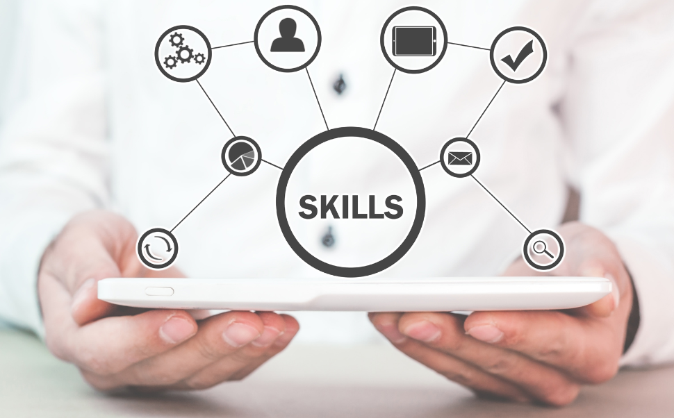 Pourquoi développer des compétences en ligne est essentiel pour rester compétitif dans le monde du travail ?